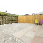 3br Family & Pet Friendly & Parking ハロゲート