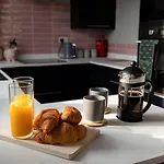 3br Family & Pet Friendly & Parking 別荘 ハロゲート