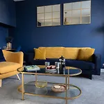 3br Family & Pet Friendly & Parking * ハロゲート