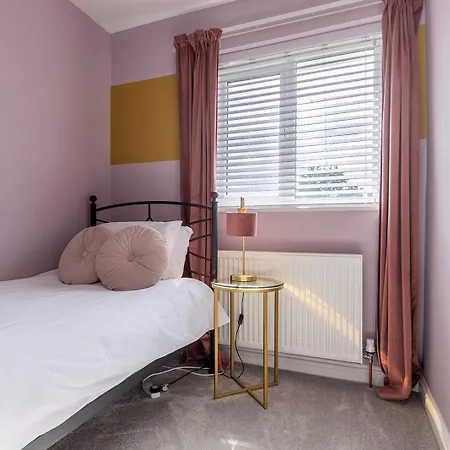 Highbank House - Three Bed Stylish House In North Yorkshire * Harrogate