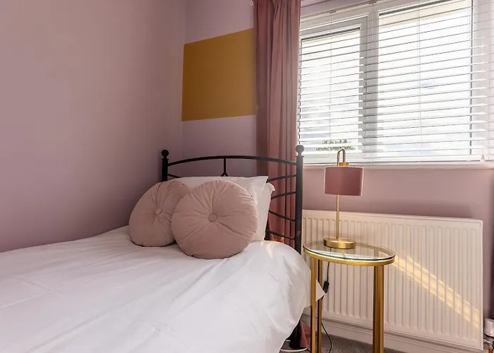 3br Family & Pet Friendly & Parking Nyaraló Harrogate